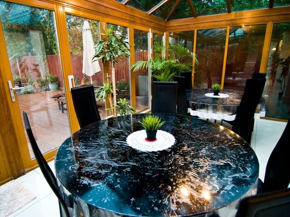 Skylark Guest House Hounslow Exterior photo